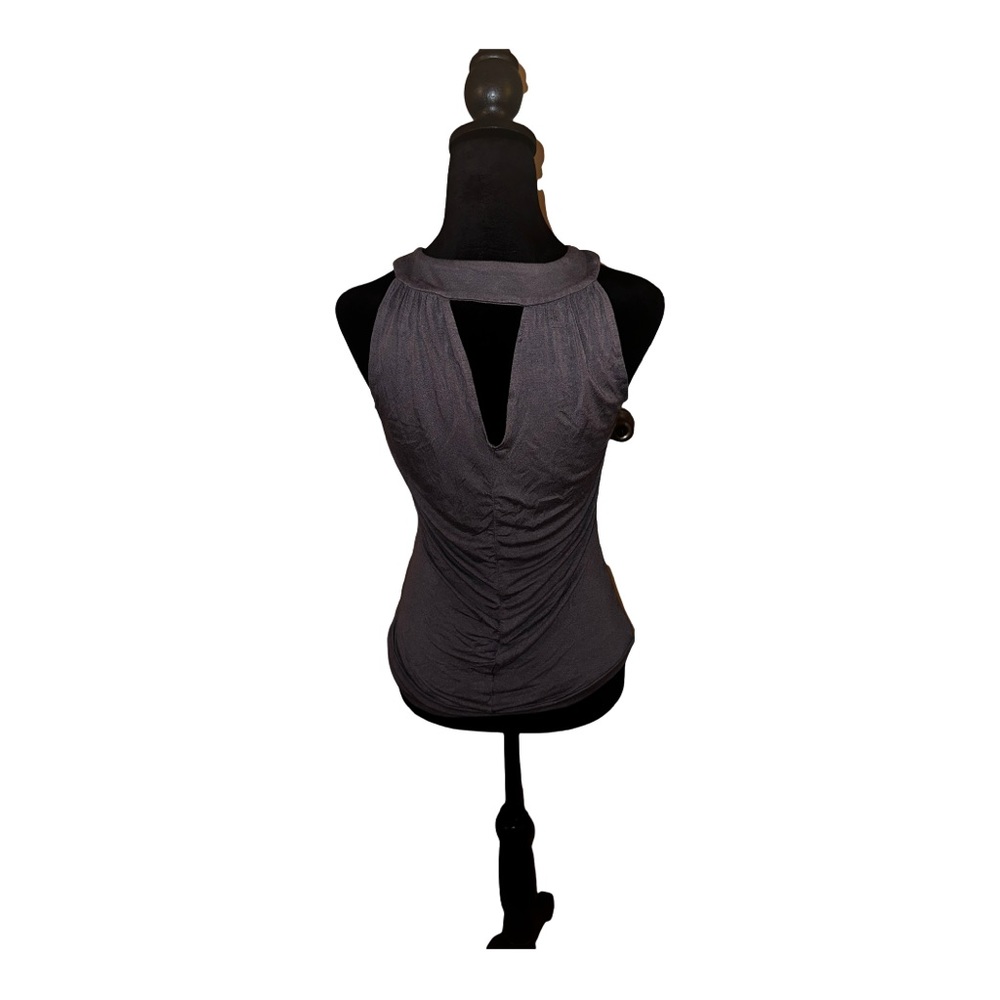 Women’s beaded and sequined sleeveless top - Picture 3 of 3